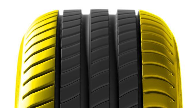 Tread: Wear on Both Edges of Tyre